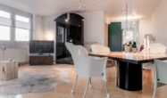 Wohnzimmer/Esszimmer