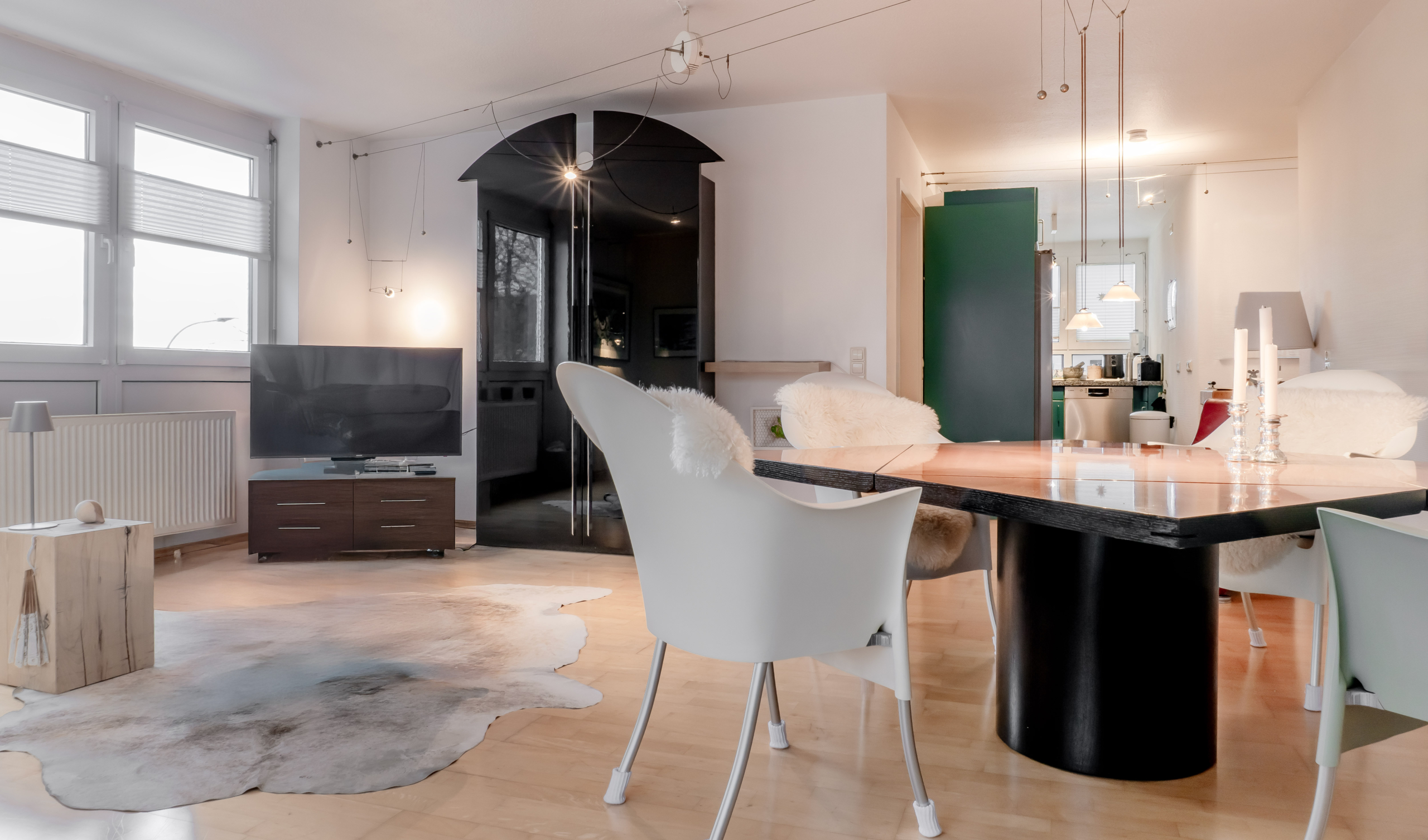 Wohnzimmer/Esszimmer