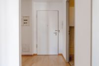 Wohnungseingang mit Abstellbereich